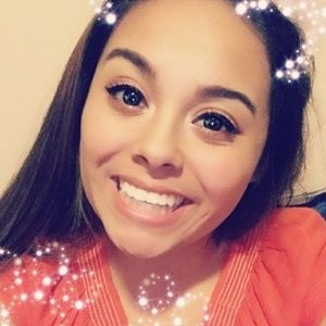 Meet your Posher, Krystal